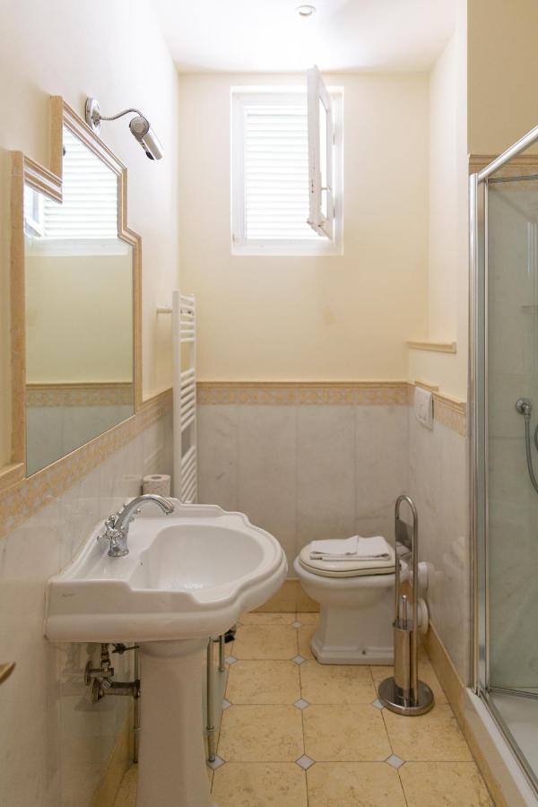 פירנצה Classic 1Br Outside Ztl & 10 Min From Center מראה חיצוני תמונה